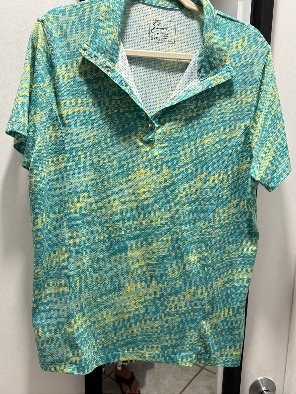 Seafoam & Yellow Printed Short-Sleeve Polo by Emerald 18